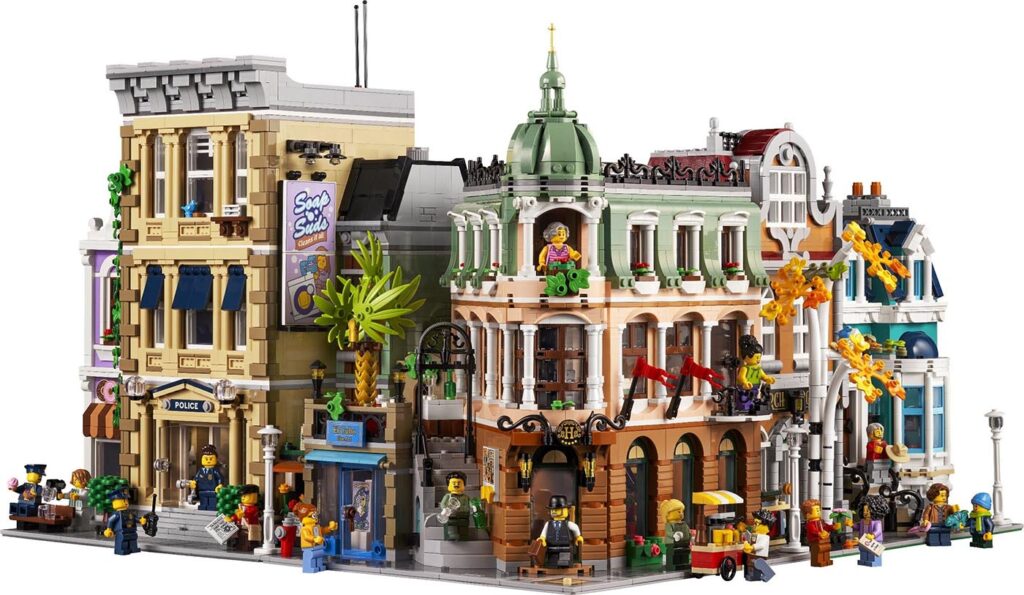 LEGO modular buildings