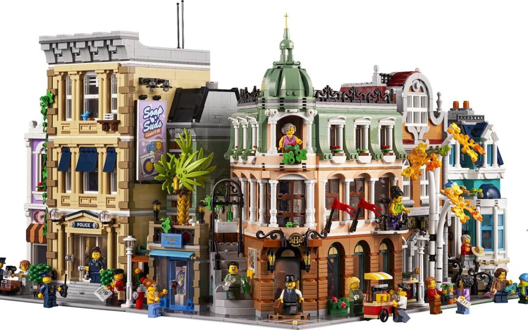 LEGO modular buildings