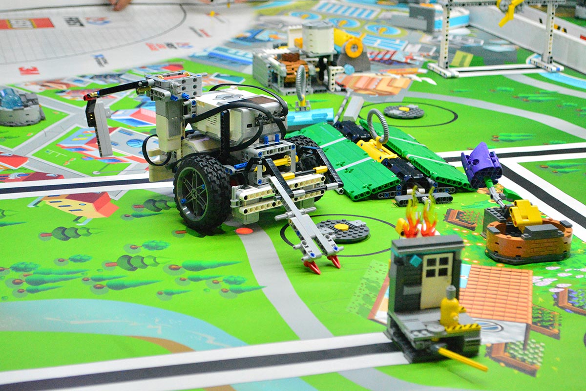 LEGO Mindstorms robot