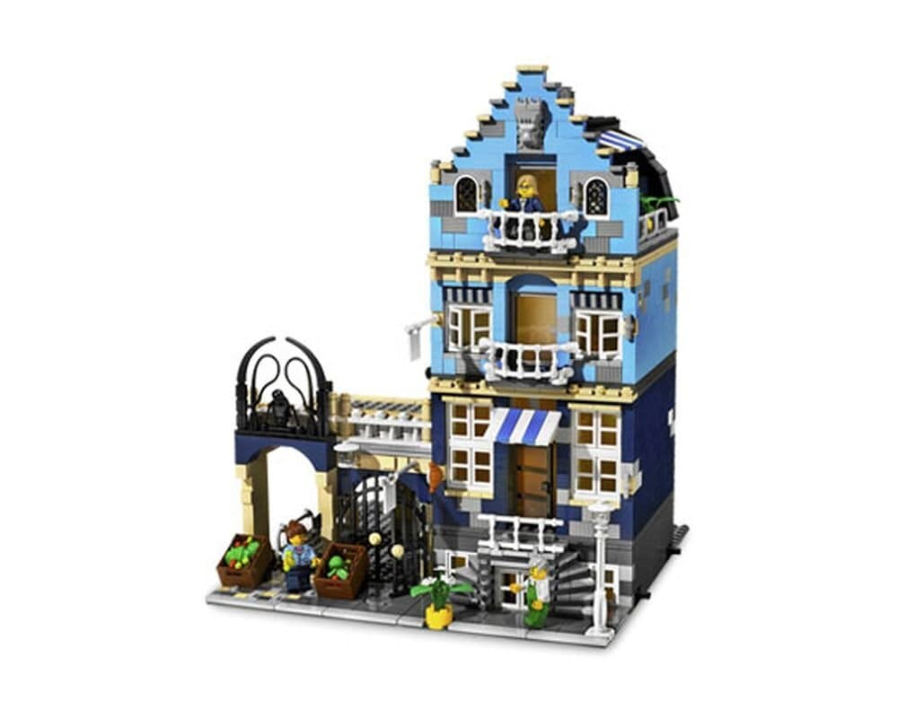 LEGO modular buildings market street