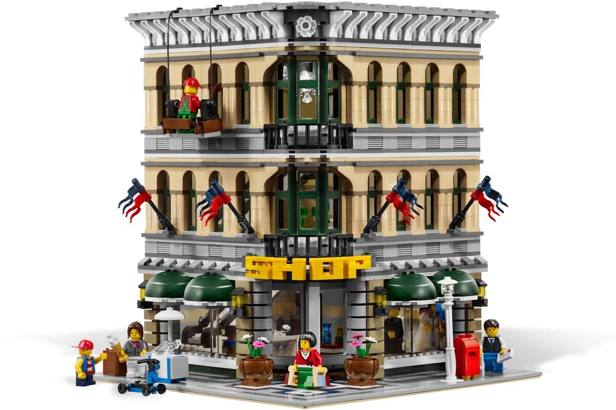 LEGO modular buildings grand emporium