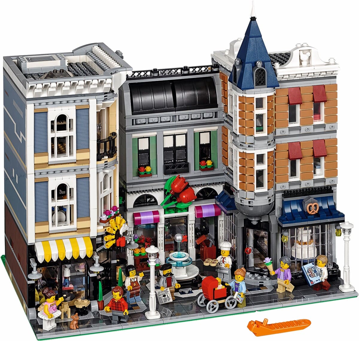 LEGO modular buildings assembly square